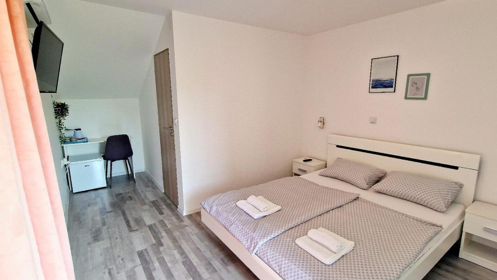 Cozy Room Peny Karlovac Eksteriør bilde